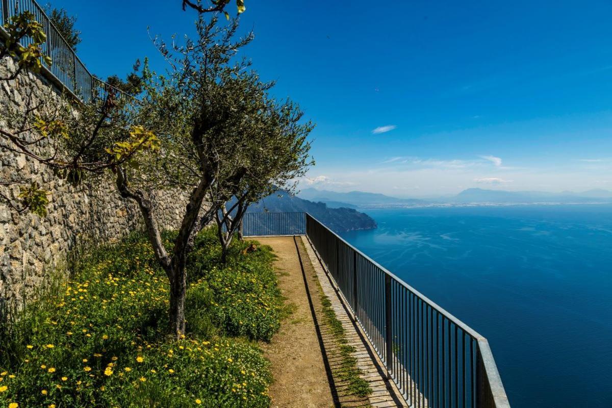 Plein Sud Agerola Acomodação com café da manhã San Lazzaro di Agerola Exterior foto